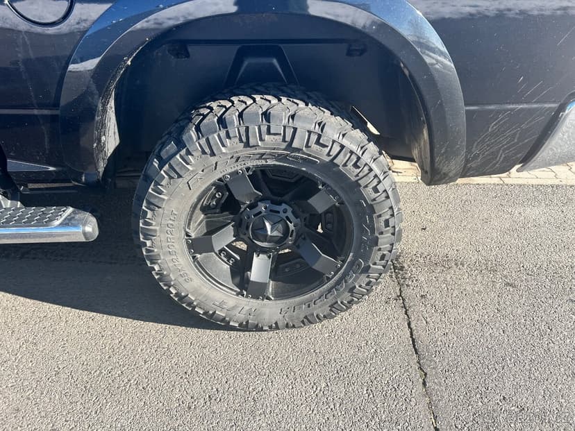 Dodge RAM 1500 5.7 HEMI 4x4 – rok 2019