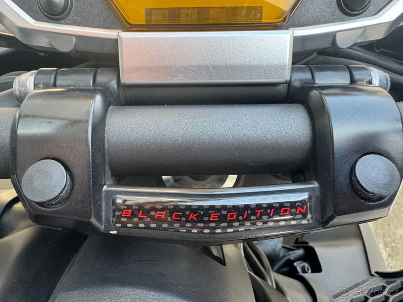 Kawasaki Z1000 Black Edition