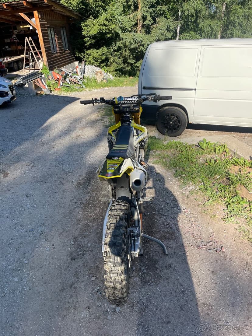 Suzuki RMZ 450