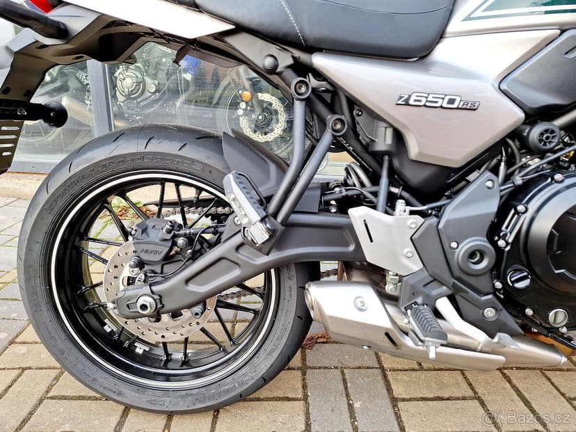 Kawasaki Z650RS, předváděcí, záruka, DPH, i na splátky