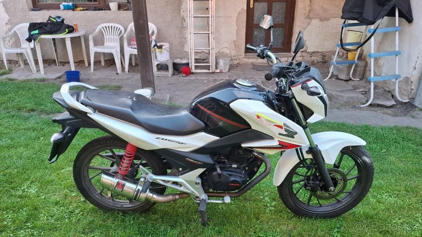 Honda CB125F