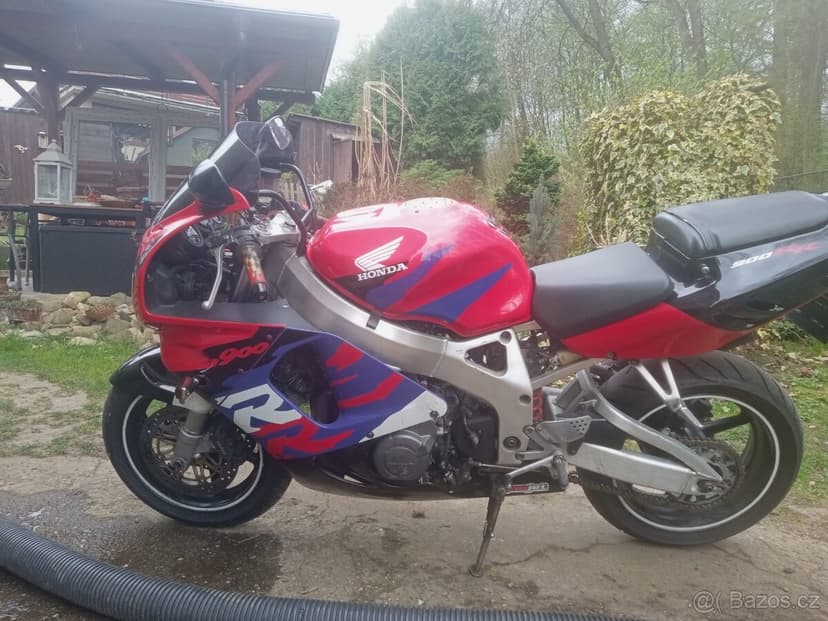 Honda CBR 900RR FIREBLADE 1996