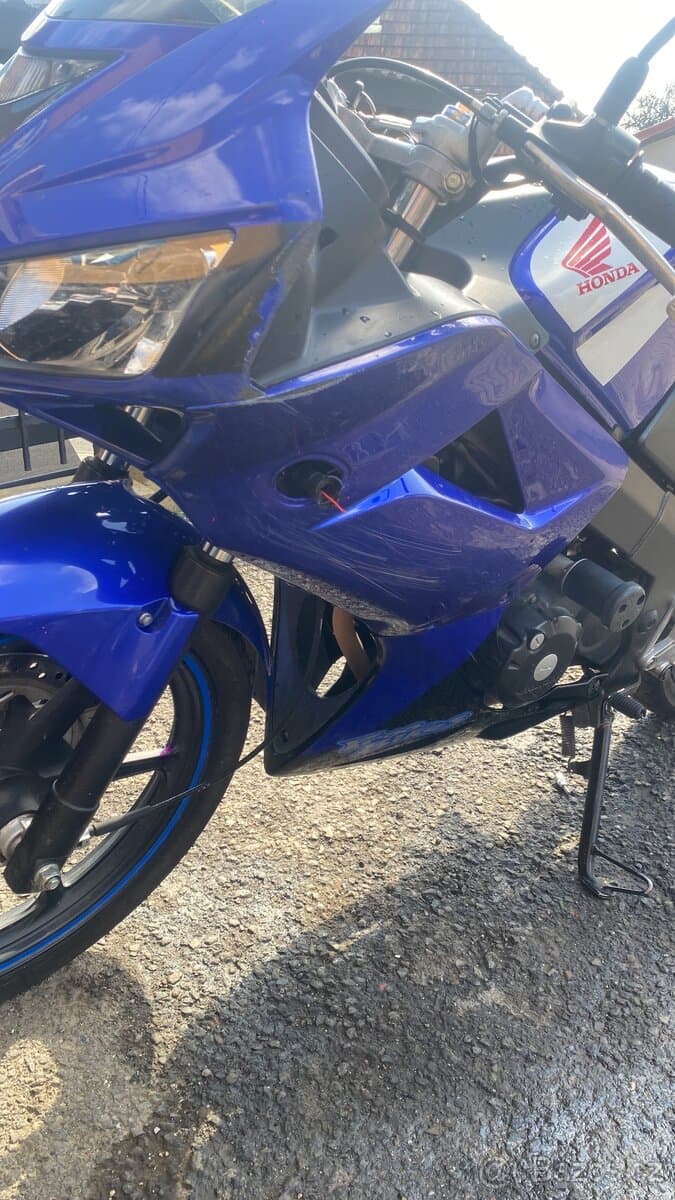 Honda cbr 125