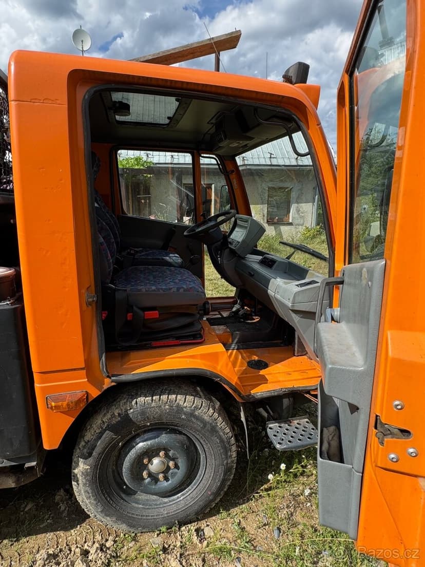 UX 100, UNIMOG