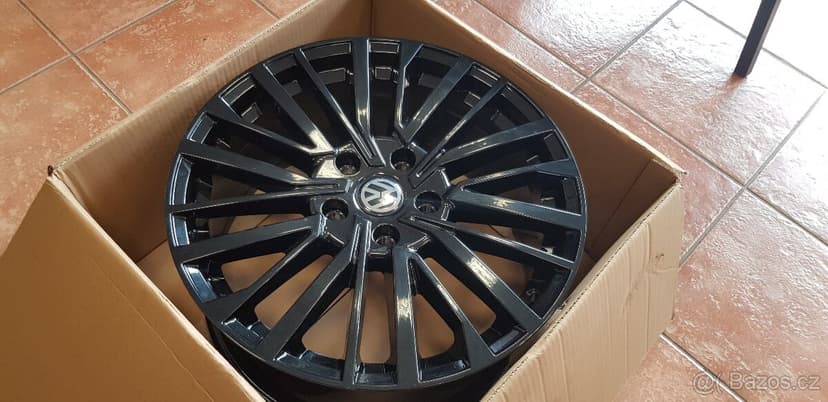 Černá ALU kola 5x120 R18 VW T5 T6 T6.1 záruka DPH
