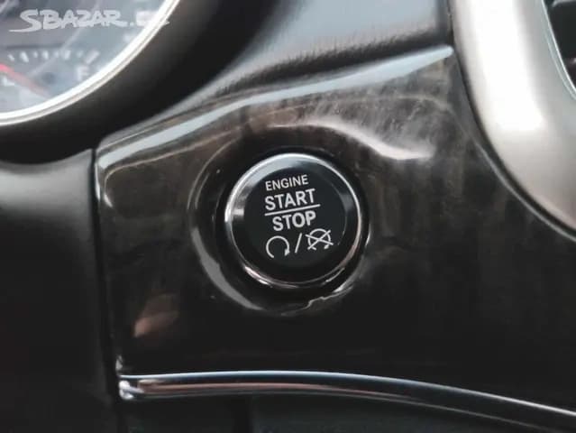 Jeep Grand Cherokee Overland