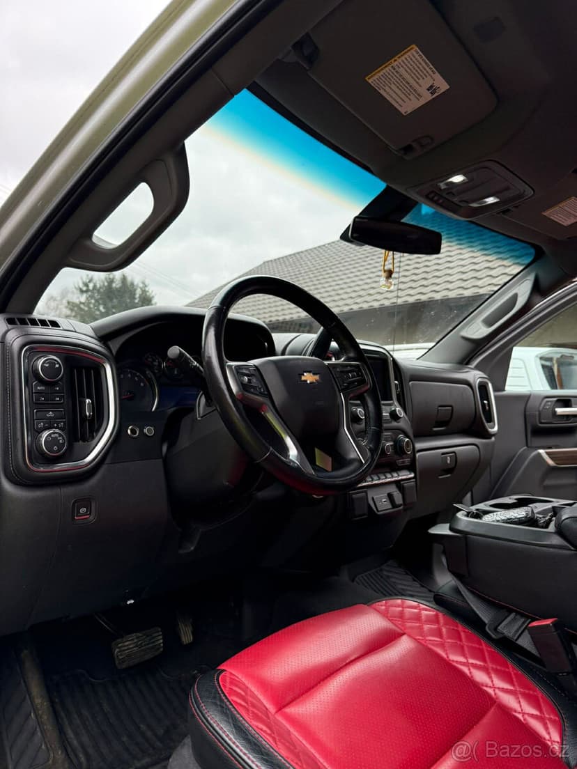 Chevrolet Silverado Z71 lift 2019