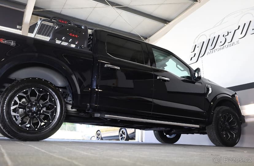 Ford F150 5.0 V8 SuperCrew / R20 / 401ps