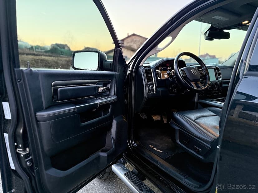 Dodge RAM Sport 5,7Hemi 4x4