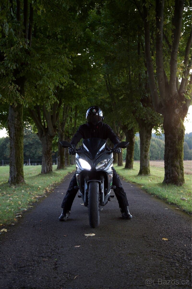 Kawasaki ninja 650 a2