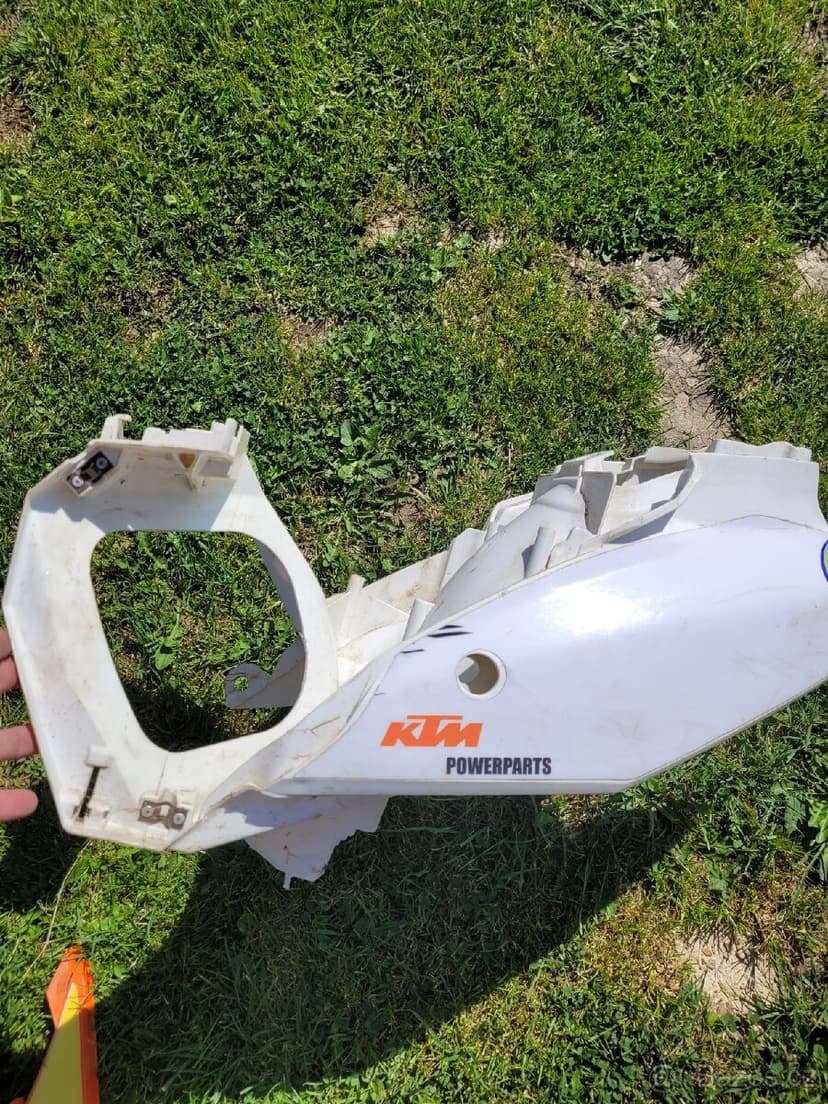 KTM EXC plasty