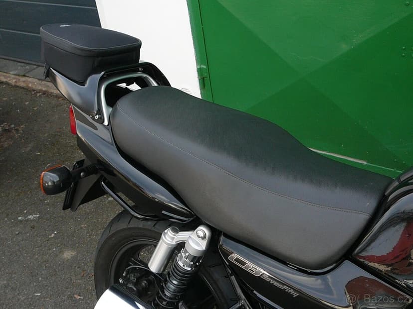 Honda CB 750 SEVEN FIFTY