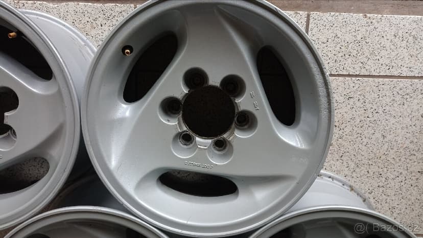 Orig. Alu. kola Nissan Patrol GR 16x8 6x139.7