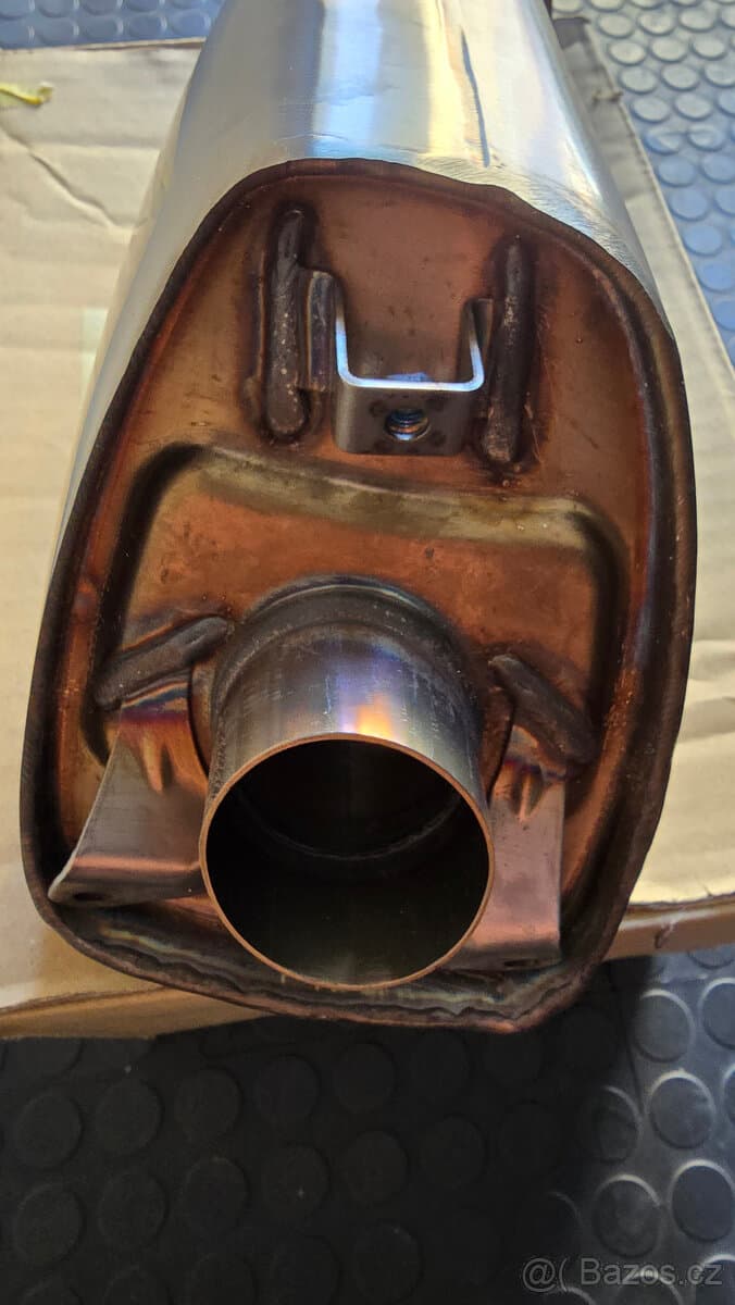 Výfuk pro Suzuki GSX-S 1000 GT (14310-48K00-H01)