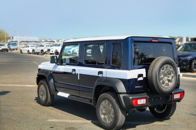 Suzuki Jimny 4x4 LONG 1,5 GLX Automat SKLADEM 5-Místné