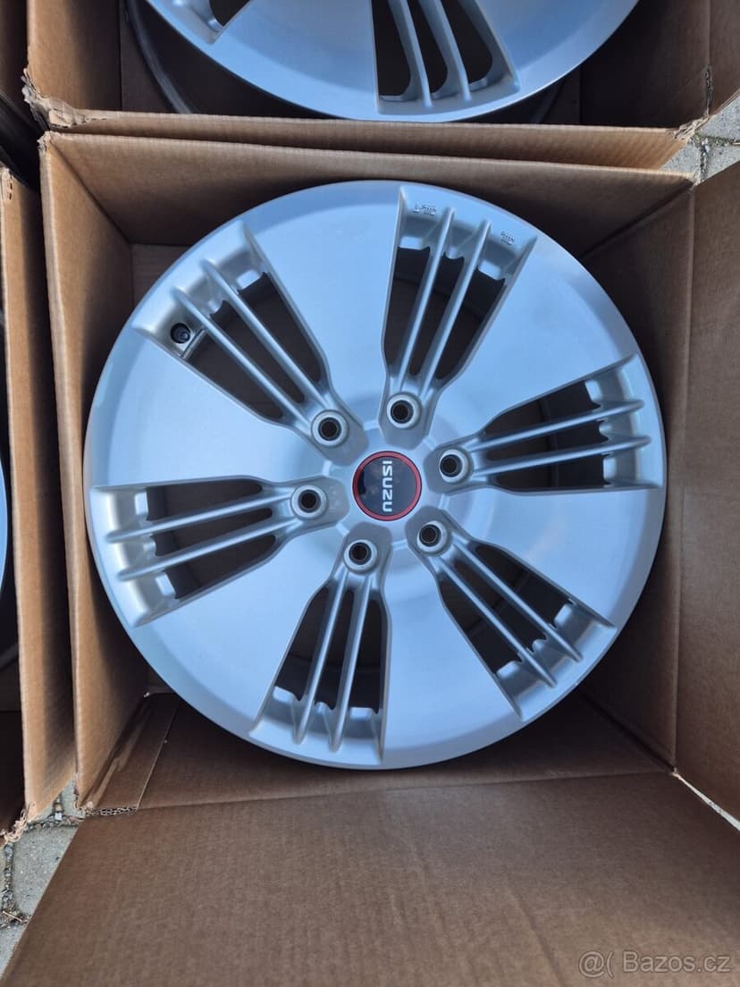 Prodam originalni alu kola Isuzu D-max R18 6x139,7