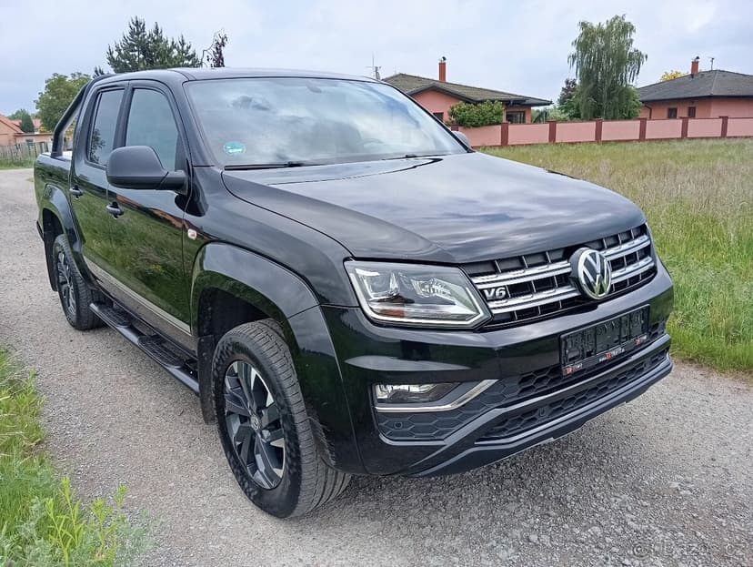 VW Amarok 3.0 Tdi V6 150kw Dark Label, 1.majitel