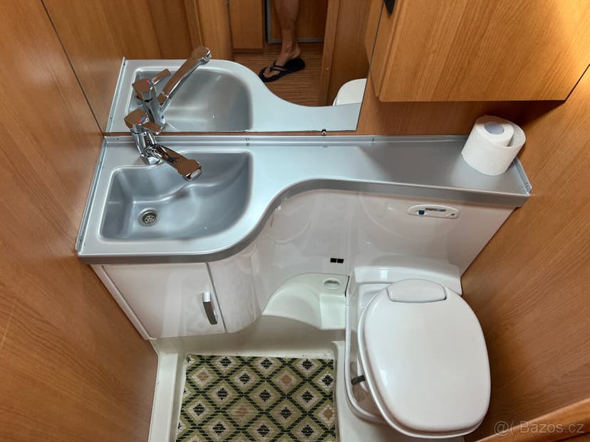 Karavan Knaus Sport 420,ROK 2010-Markýza, Solar, Pojezd