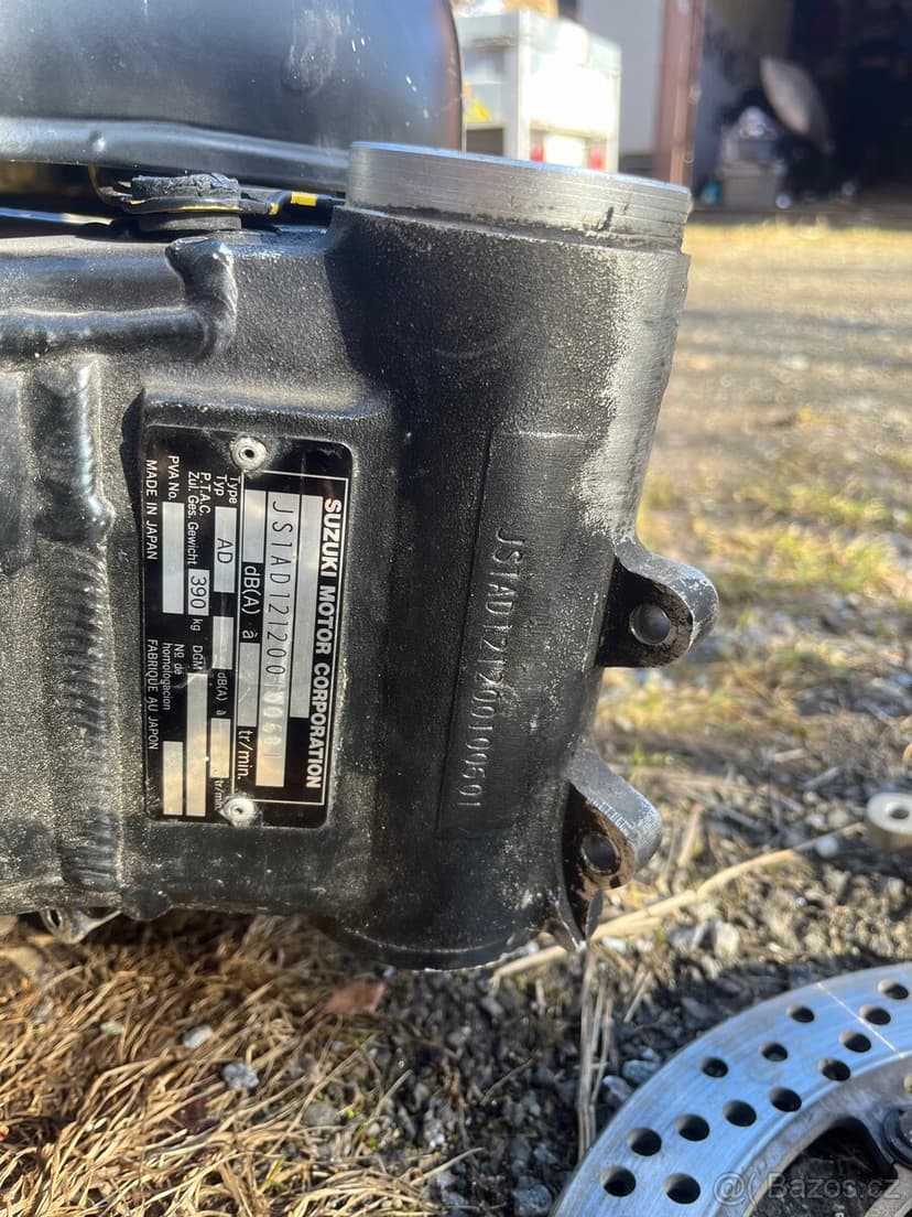 Suzuki GSXR 600 SRAD 1998 S TP