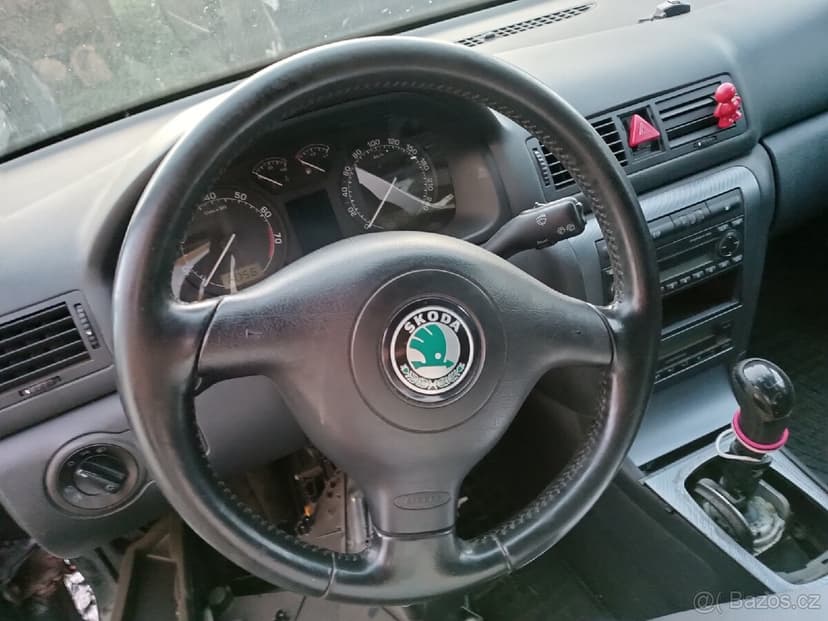 Tříramenný volant Škoda Octavia 1 RS 132kw 1.8T
