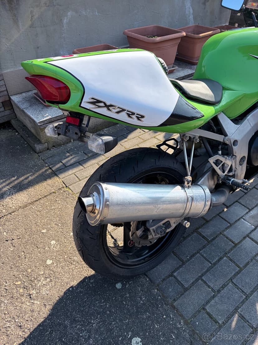 Kawasaki Zx7r