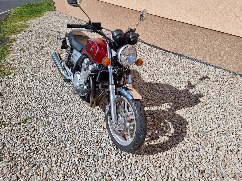 Honda CB 1100