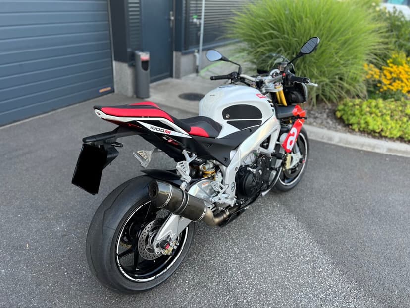 2014 Aprilia Tuono V4R APRC