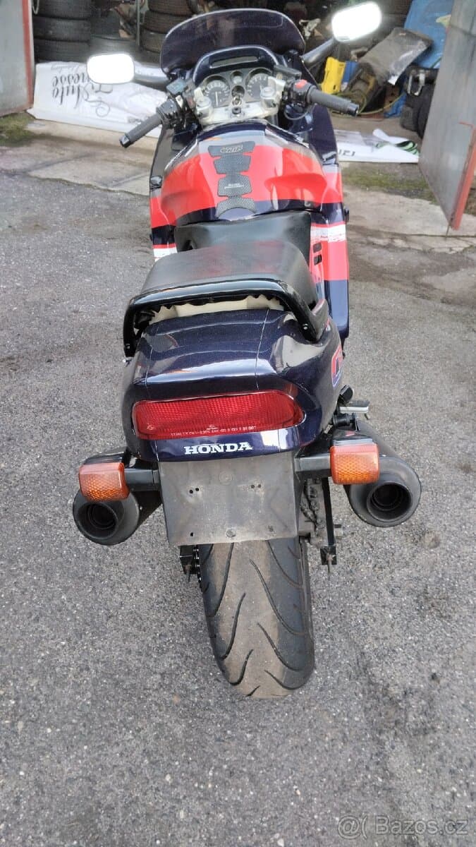 Prodám-vyměním Honda cbr 1000 F Dual