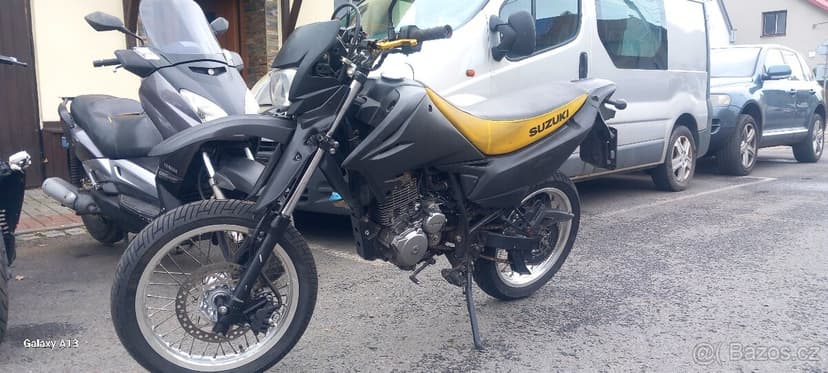 Suzuki DR 125 SM 2010