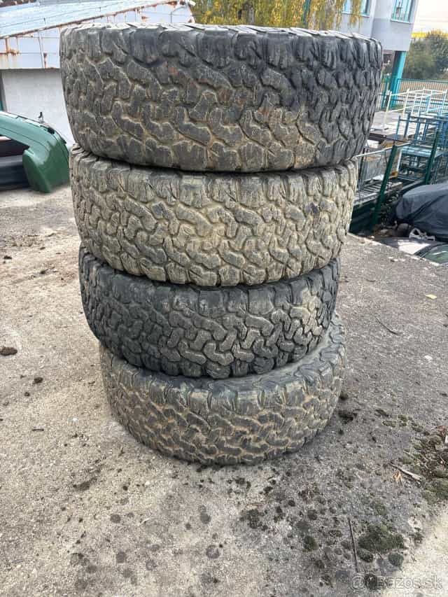 4x BFGoodrich ALL-TERRAIN T/A KO2 265/60R18 119S