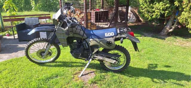 Predám Kawasaki KLR 600 z ŠPZ