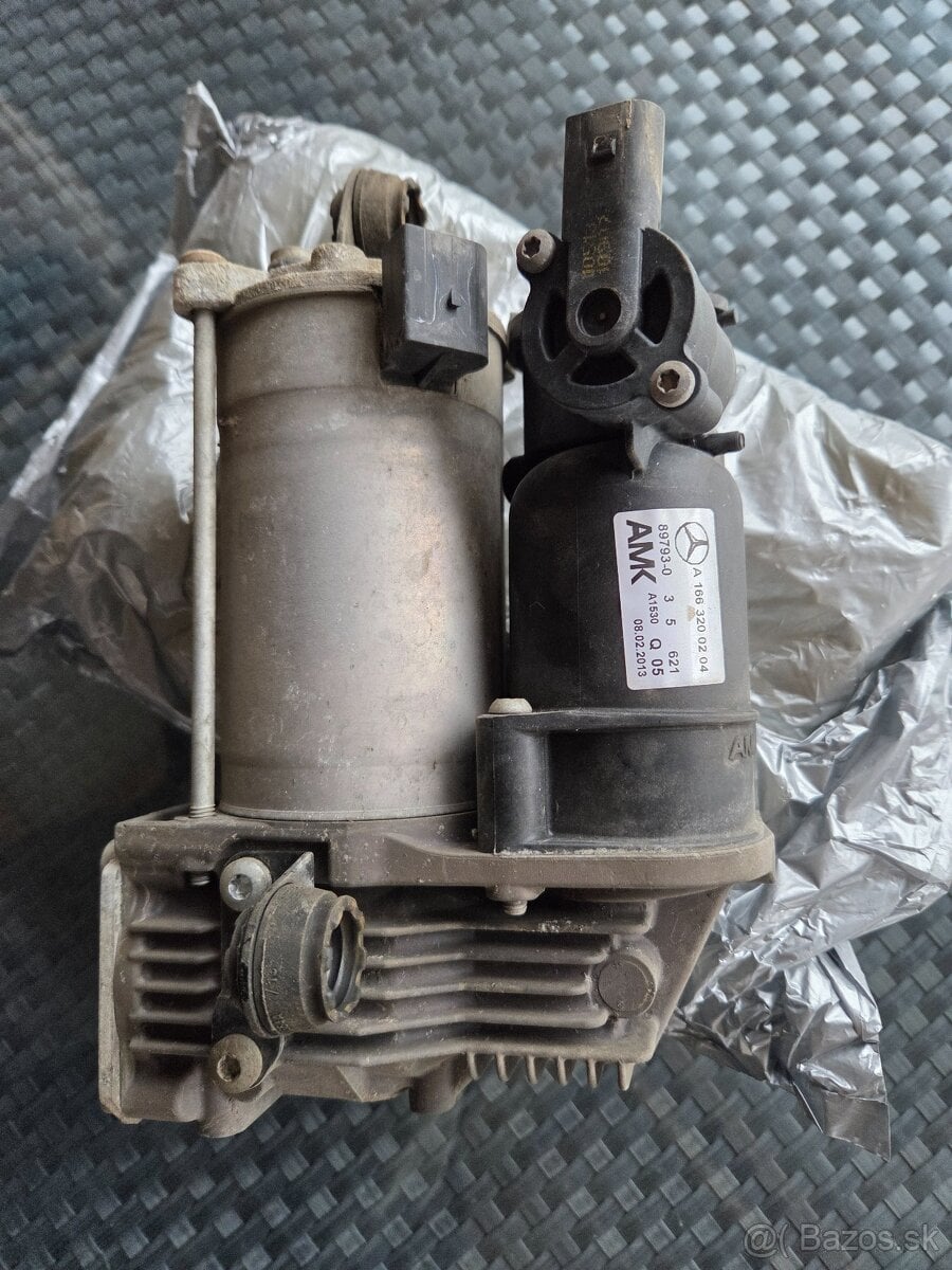 Vzduchový kompresor Mercedes