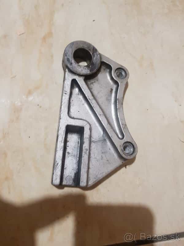 kawasaki zx6r 636 2000-2002 ( zadny držiak brdziča)