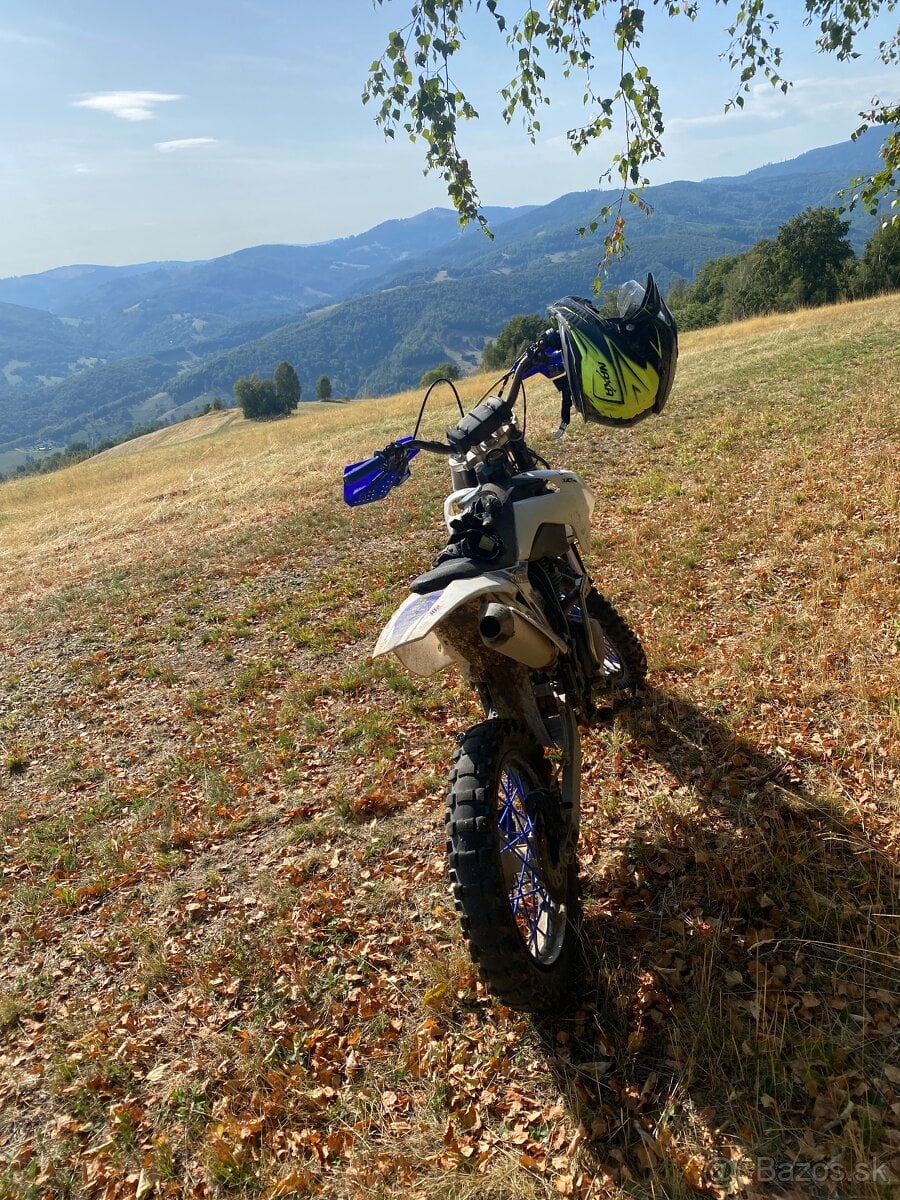 Predám motorku hurricane 250