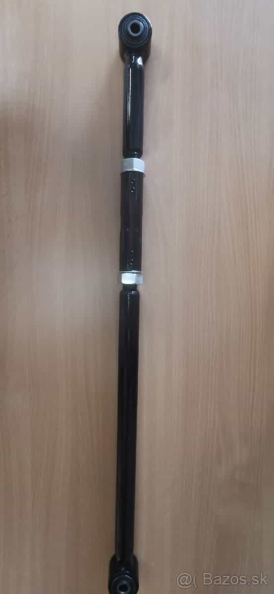 Dodge RAM 1500 panhardka