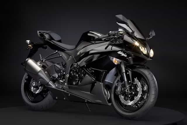 Predám lacno kawasaki ZX6R 2009-2012