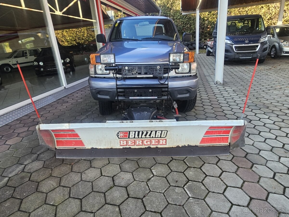 TOYOTA HILUX DIESEL 4x4