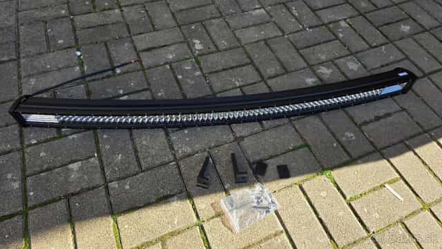 Výkonné LED pracovné svetlo / LED rampa 1200W - 120 CM