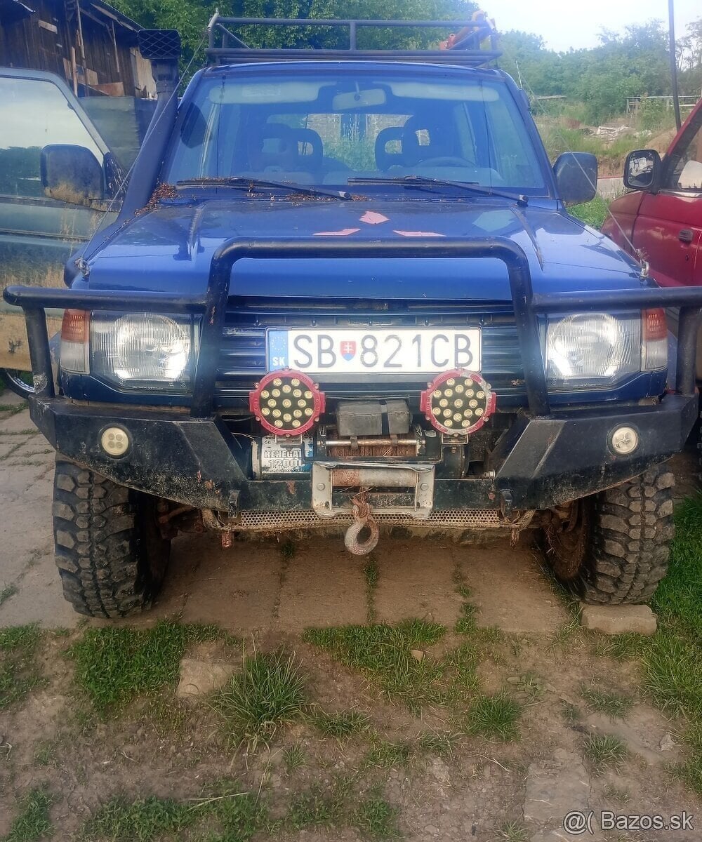 Mitsubishi Pajero 2.5 td