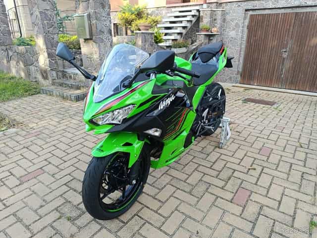 Predám Kawasaki Ninja 400 KRT r.v. 2023
