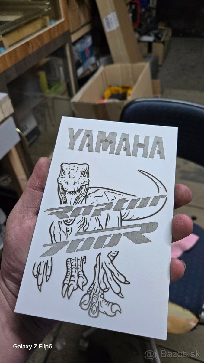 Predám stítky na Raptor 700 (GRAVIROVANE)