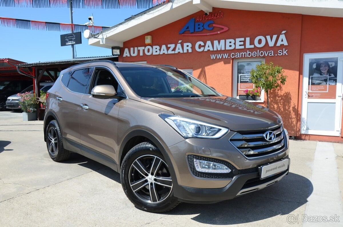 Hyundai Santa Fe 2,2 CRDi PREMIUM 4x4 AT6 145KW
