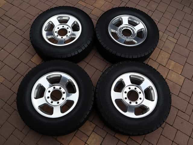 17" 8x165 ALU SADA DODGE RAM 2500 3500 - LEŠTĚNÉ