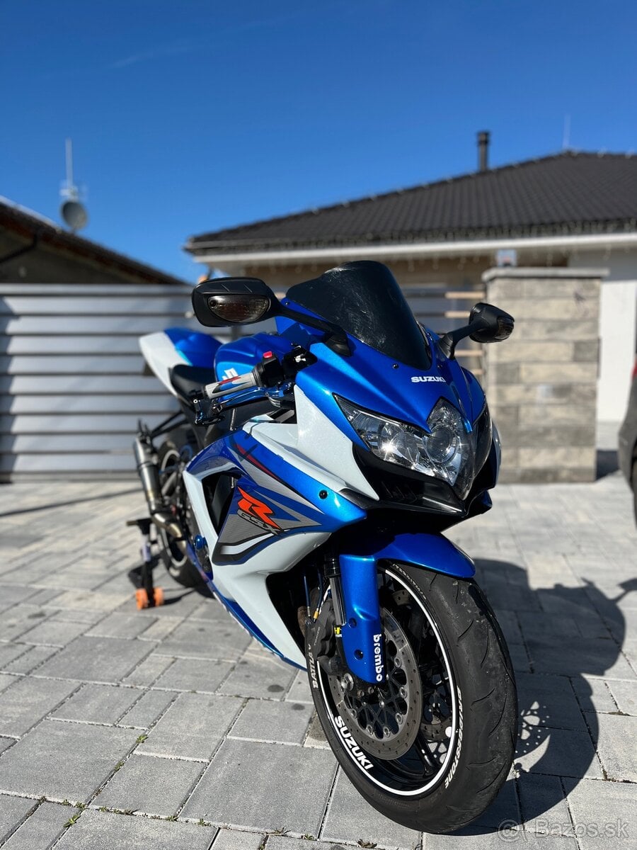 Suzuki Gsxr 750 K9