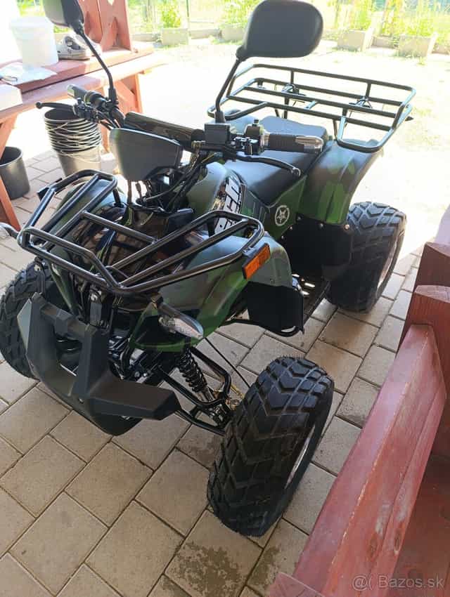 Predám štvorkolku HECHT56155ARMY