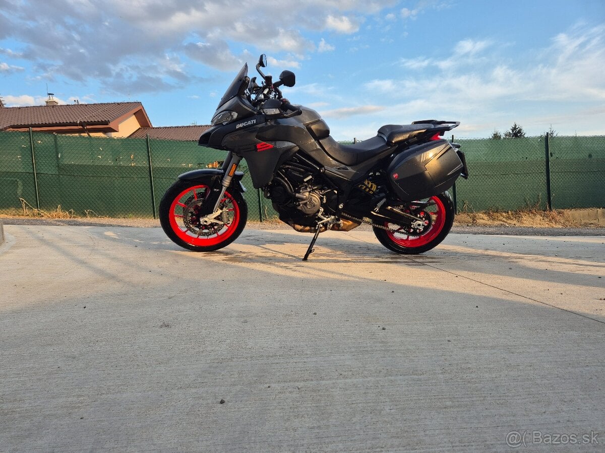 Ducati Multistrada V2s