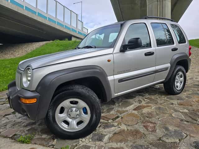 Jeep Cherokee 2,5CRD SPORT // MANUAL // BEZ KOROZIE /