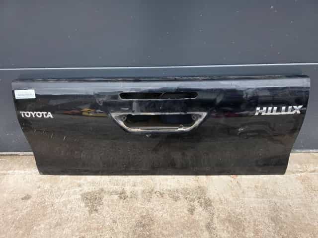 TOYOTA HILUX 2015- ZADNÉ KUFROVÉ DVERE