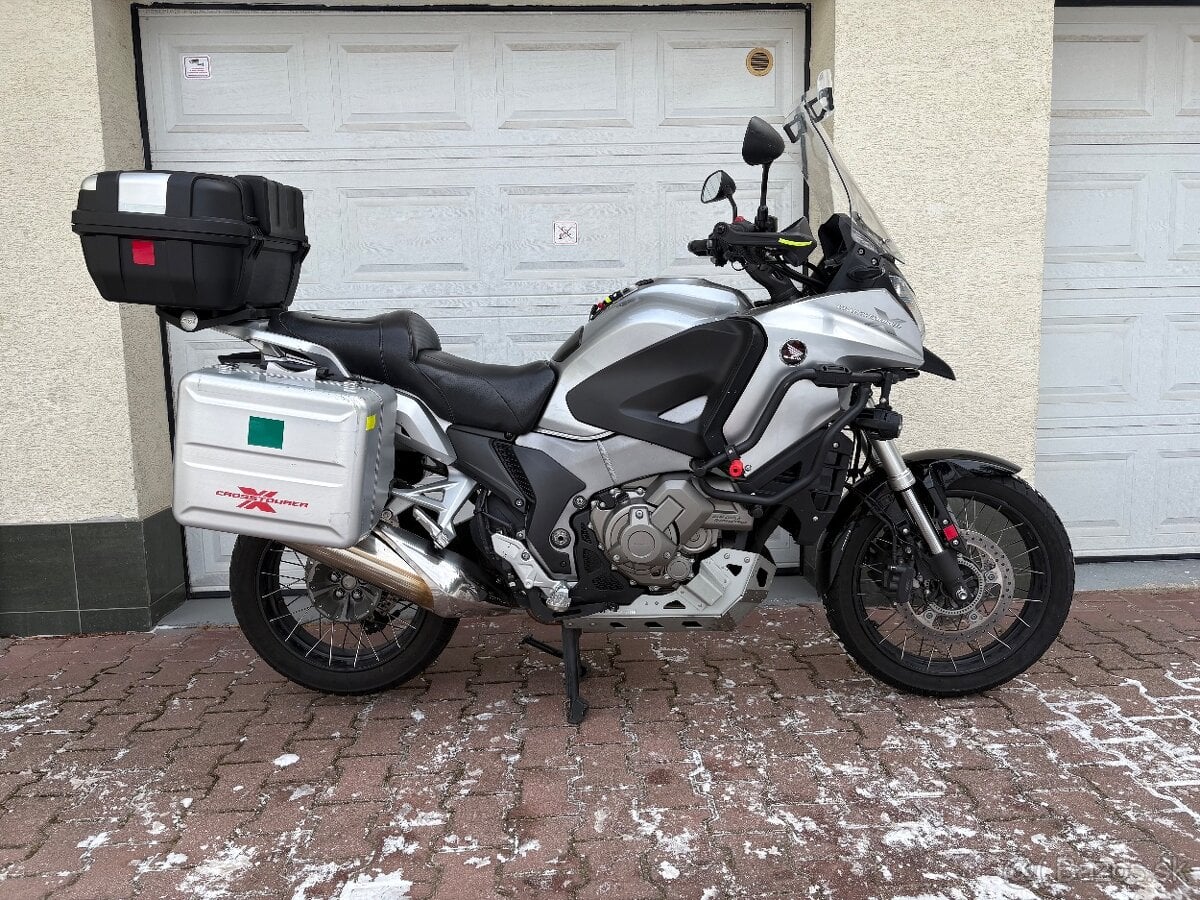 Honda VFR1200XD Crosstourer DCT