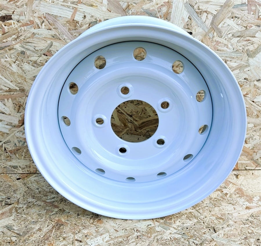 R16 disky WOLF White